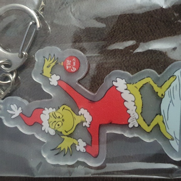The grinch Christmas key chain - Picture 3 of 3